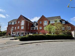 Lovell Court - click for photo gallery